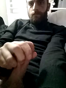 Snapshot of Antonio_Vatooo chatting on 02-11-25, 07:02 Antonio Vatooo online show from 02-11-25, 07:02