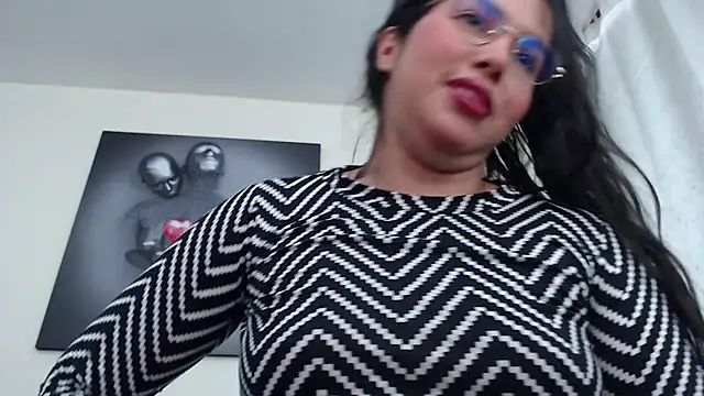 KatrinaRolan online show from 11-13-25, 09:58