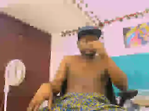 latinhot9631 online show from 11-23-25, 01:38