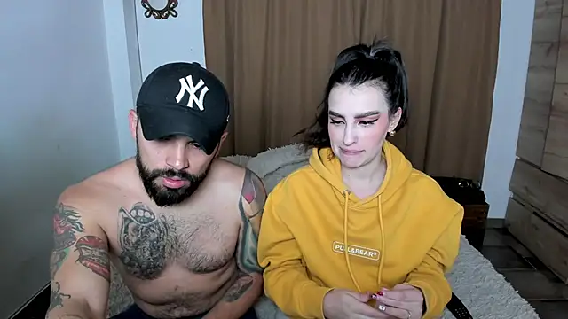 teseo and afroditha  online show from 01-24-25, 01:13