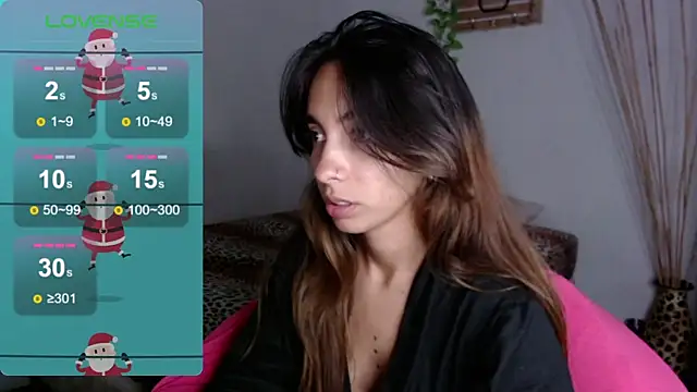 Snapshot of MitchWilson1 chatting on 12-12-24, 03:43 MitchWilson1 online show from 12-12-24, 03:43