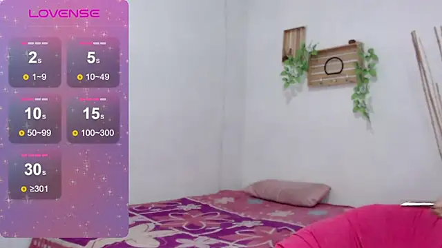 Snapshot of MitchWilson1 chatting on 03-07-25, 10:43 MitchWilson1 online show from 03-07-25, 10:43