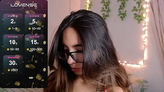 Snapshot of MitchWilson1 chatting on 03-16-25, 04:41 MitchWilson1 online show from 03-16-25, 04:41