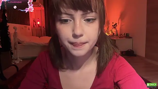 Snapshot of electric_babe chatting on 04-10-26, 06:23 electric babe online show from 04-10-26, 06:23