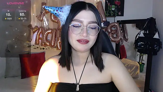 mily thomson b  online show from 09-11-25, 08:09