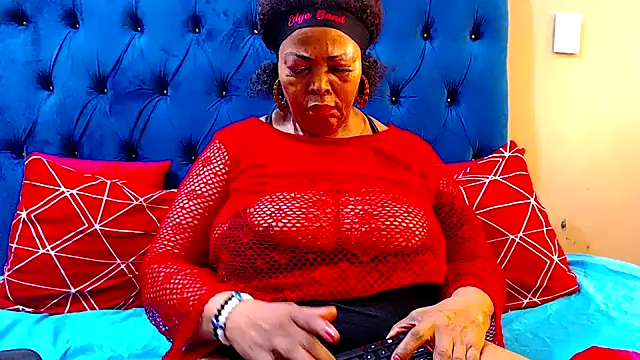 ebonycandy10 online show from 03-12-25, 12:15