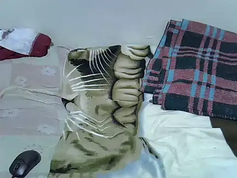 springly love online show from 10-22-25, 11:21