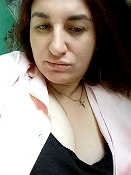 Snapshot of BlackVBarbie chatting on 11-18-25, 12:42 BlackVBarbie online show from 11-18-25, 12:42