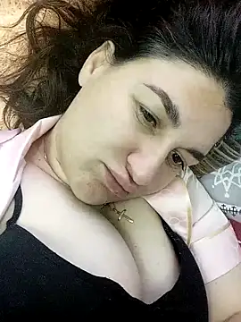 Snapshot of BlackVBarbie chatting on 11-24-25, 01:22 BlackVBarbie online show from 11-24-25, 01:22