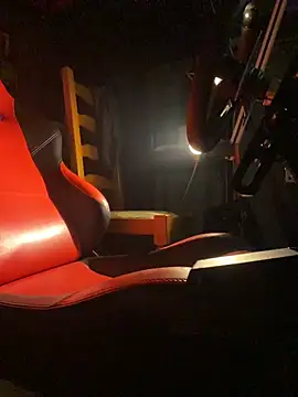 Flouflolutin online show from 11-04-25, 08:52