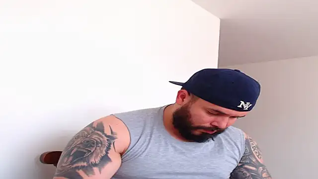 alexandergranda71 online show from 02-20-25, 05:18