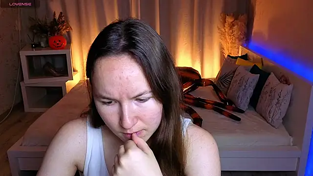 Little doll meow online show from 10-14-25, 02:45