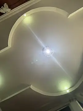 emiss  online show from 10-24-25, 01:51