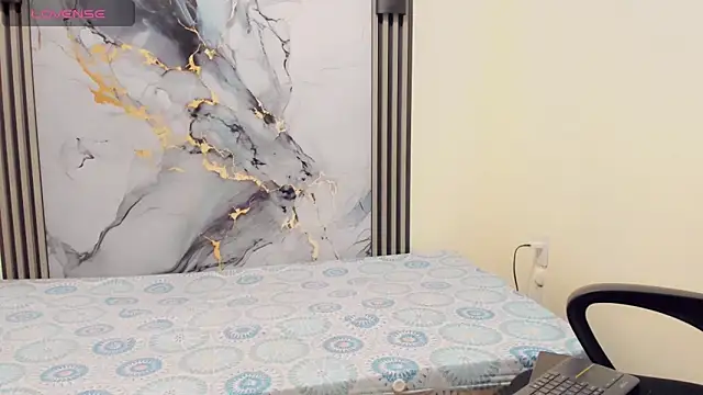 Rubi 30 online show from 11-24-25, 02:06