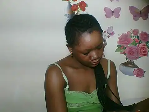 HotJeylee online show from 10-17-25, 06:32