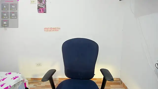 Snapshot of misskimaa2 chatting on 10-05-25, 07:45 misskimaa2 online show from 10-05-25, 07:45