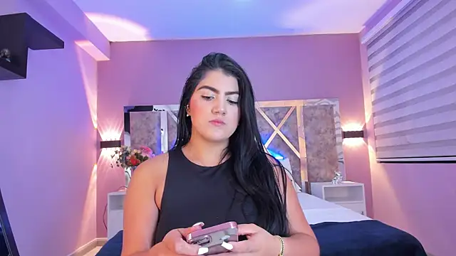 Snapshot of PaulinaDuarte chatting on 01-16-25, 01:58 PaulinaDuarte online show from 01-16-25, 01:58