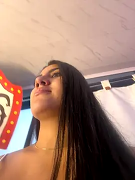 PaulinaDuarte online show from 11-03-25, 11:22