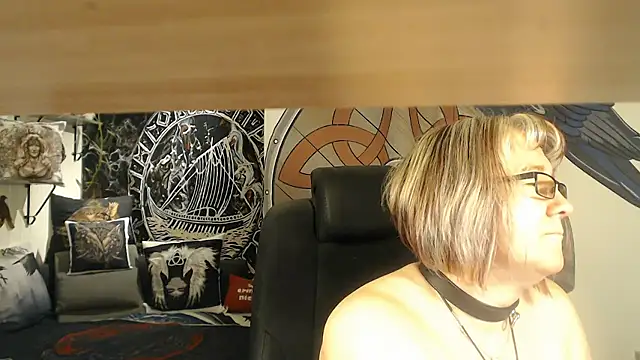 TittenMichelle online show from 12-22-25, 05:32