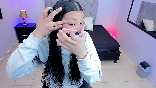 Lana stone  online show from 03-13-25, 03:11