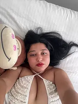 Snapshot of Kym_Owens chatting on 01-23-25, 08:02 Kym Owens online show from 01-23-25, 08:02