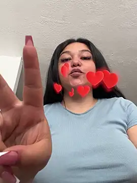 Snapshot of Kym_Owens chatting on 01-29-25, 02:32 Kym Owens online show from 01-29-25, 02:32