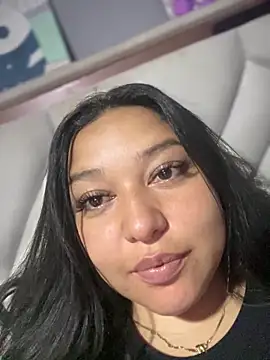 Snapshot of Kym_Owens chatting on 10-26-25, 10:10 Kym Owens online show from 10-26-25, 10:10