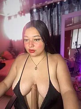 Snapshot of Kym_Owens chatting on 11-01-25, 01:46 Kym Owens online show from 11-01-25, 01:46