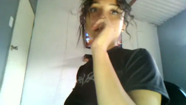 linzeysmith4 online show from 03-18-26, 08:45