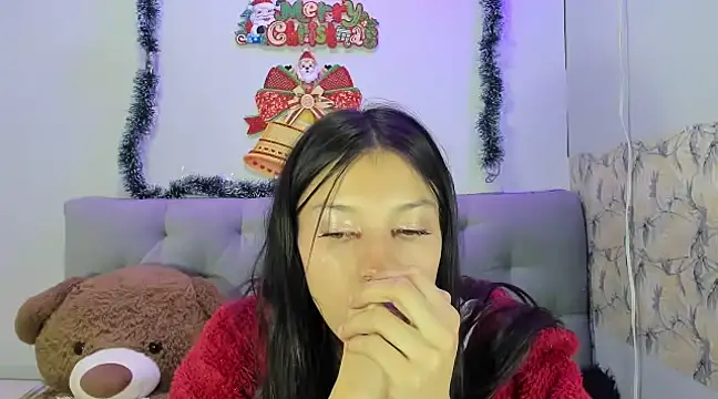 Emma-Wilson online show from 12-21-24, 04:41