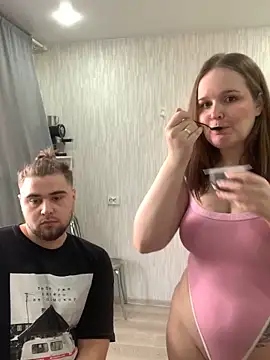 Pair of Gods  online show from 03-12-25, 09:12