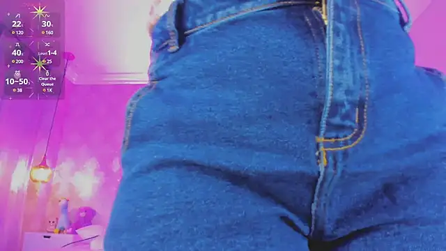 Snapshot of Shantall__ chatting on 03-12-25, 11:09 Shantall online show from 03-12-25, 11:09