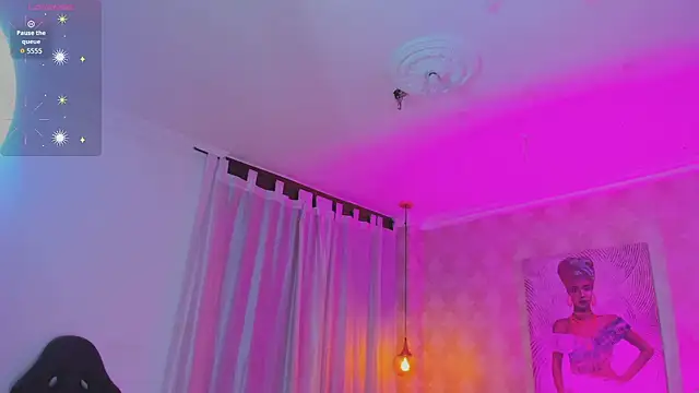 Snapshot of Shantall__ chatting on 09-23-25, 11:02 Shantall online show from 09-23-25, 11:02