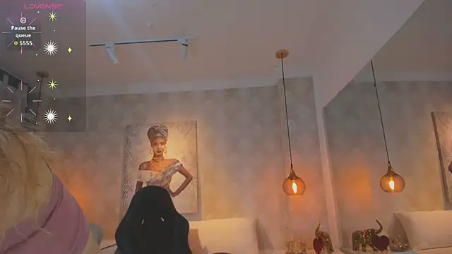 Shantall   online show from 04-14-26, 10:54