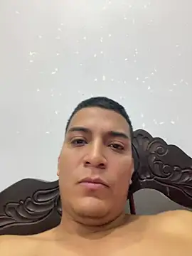 Snapshot of HotCoupleGye chatting on 07-12-26, 05:09 HotCoupleGye online show from 07-12-26, 05:09