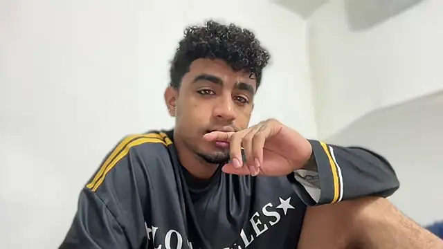 dominic brandd23 online show from 09-17-25, 09:16