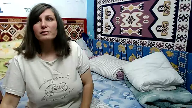 Snapshot of AdelineBlueEyes chatting on 10-03-25, 11:07 AdelineBlueEyes online show from 10-03-25, 11:07