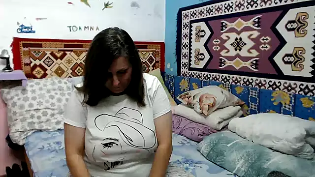 Snapshot of AdelineBlueEyes chatting on 10-07-25, 11:18 AdelineBlueEyes online show from 10-07-25, 11:18
