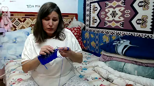 AdelineBlueEyes online show from 11-13-25, 12:15