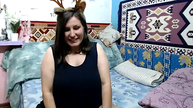 AdelineBlueEyes online show from 11-30-25, 12:09