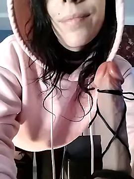 freyamoret online show from 02-26-25, 04:45