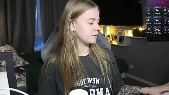 candy maggie online show from 12-19-24, 12:56