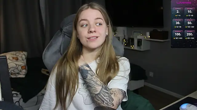 candy maggie online show from 01-07-25, 04:05