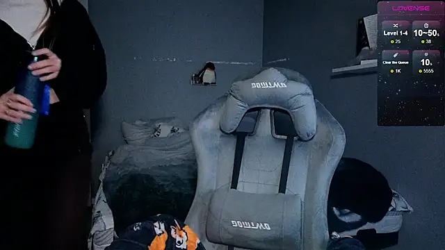 candy maggie online show from 11-05-25, 05:24