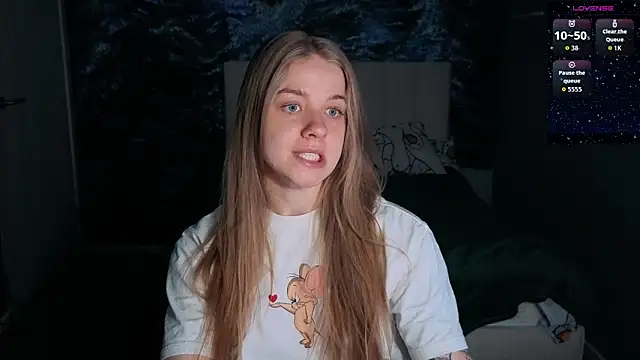 candy maggie online show from 04-11-26, 05:17