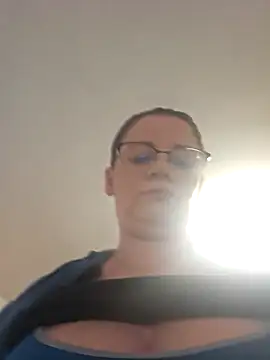 KristenVega online show from 11-20-25, 08:58