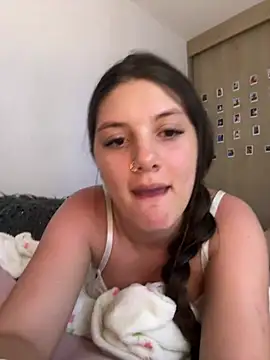 Snapshot of EmilyS__ chatting on 03-14-25, 07:37 EmilyS   online show from 03-14-25, 07:37