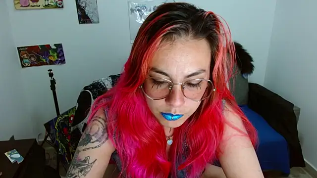 natasha laulau online show from 10-30-25, 11:49