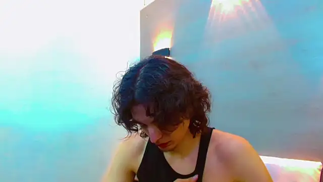 Sr BonnyEthan online show from 10-28-25, 01:25