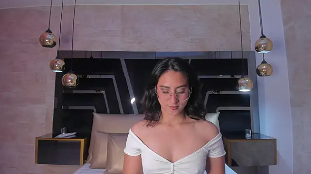 DaraBeckett online show from 10-02-25, 11:50